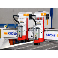 O bom disconto barato 2 cabeças que trabalham o eixo da máquina de madeira do CNC do router multi para a venda quente